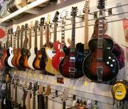 Guitar Shops and Guitar Dealers In Mumbai, Navi Mumbai, Thane 
