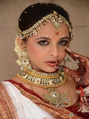 Get a best Bridal makeup artist in Pune 