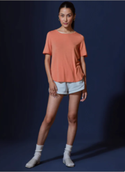 Elevate Your Style with a Peach T-Shirt for Women!